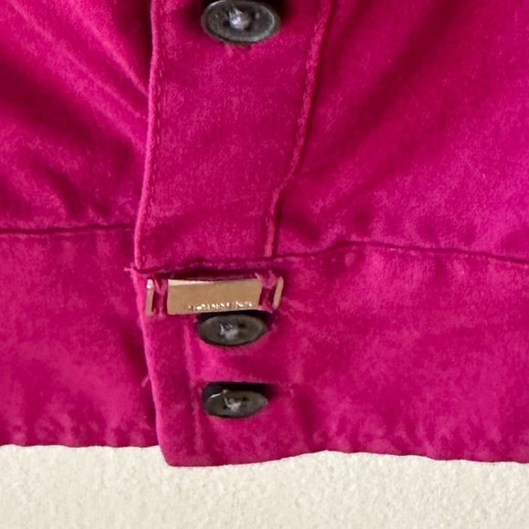 Express Essential  Stretch Shirt - Picture 9 of 9